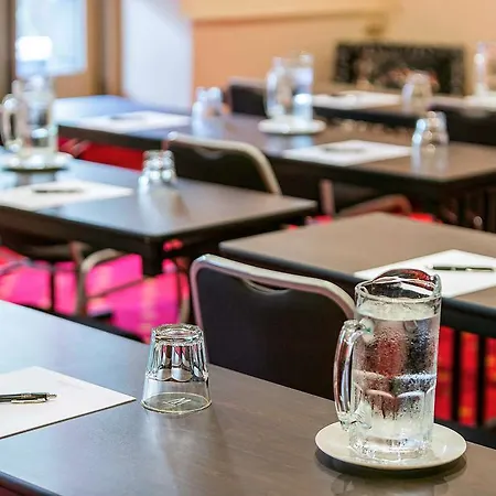 Grand Hotel Melbourne 